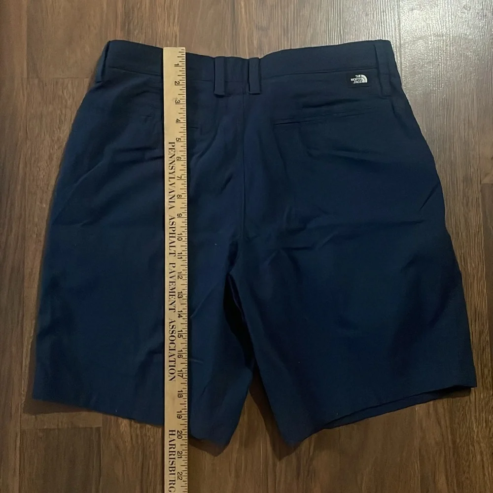 Northface men’s shorts - size 32